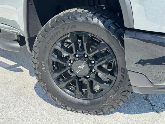 2026 Chevrolet Silverado 2500HD Crew Cab, Standard Bed, LTZ, 4WD