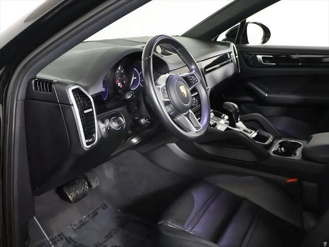 2023 Porsche Cayenne Platinum Edition