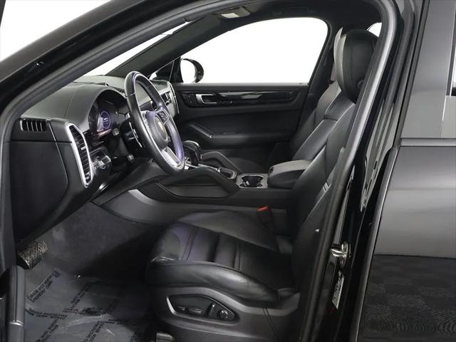 2023 Porsche Cayenne Platinum Edition