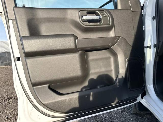 2026 GMC Sierra 1500 Double Cab, Standard Bed, Pro, 4WD