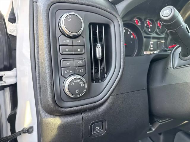 2026 GMC Sierra 1500 Double Cab, Standard Bed, Pro, 4WD