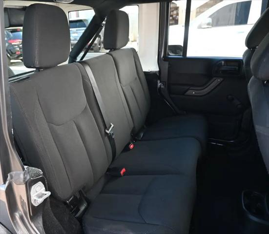 2016 Jeep Wrangler Unlimited Sport