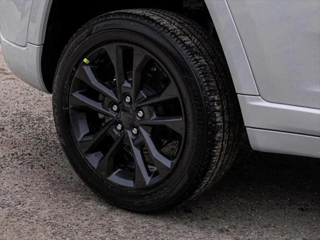2026 Jeep Grand Cherokee Limited Reserve