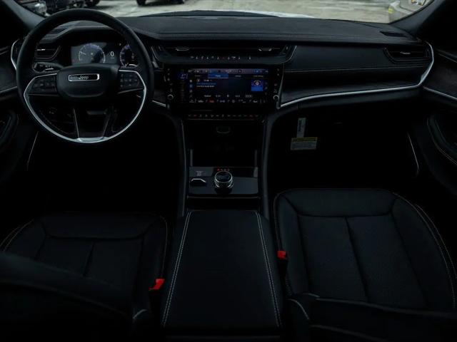 2026 Jeep Grand Cherokee Limited Reserve