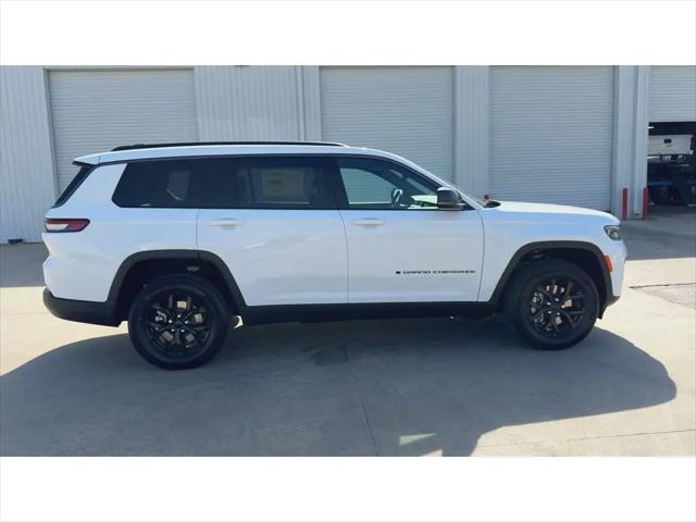 2026 Jeep Grand Cherokee L Altitude 4x2