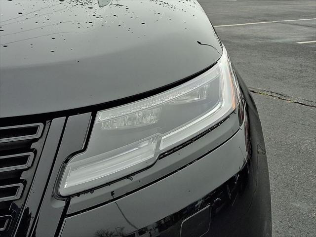 2025 Land Rover Range Rover Velar P250 Dynamic SE