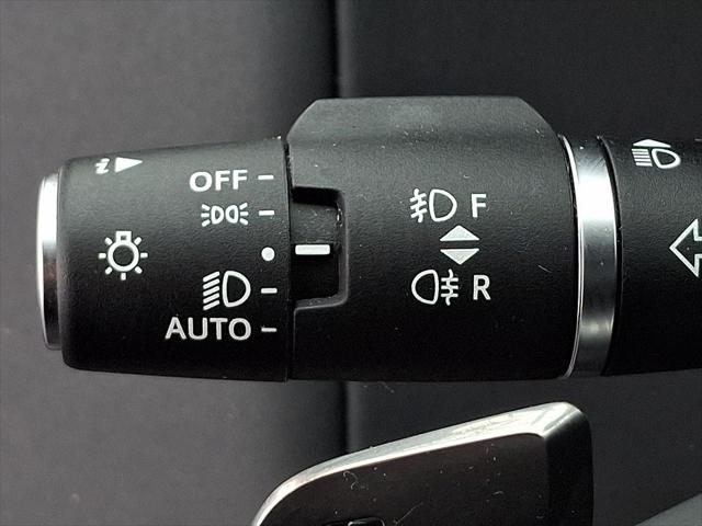 2025 Land Rover Range Rover Velar P250 Dynamic SE