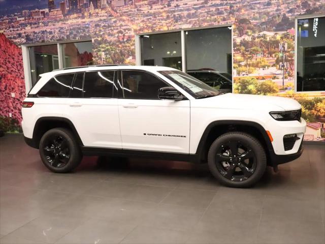 2025 Jeep Grand Cherokee Limited 4x2