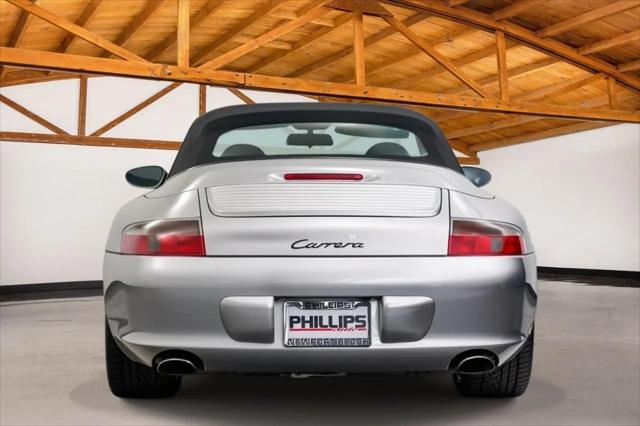 2003 Porsche 911 Carrera