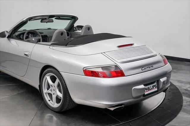 2003 Porsche 911 Carrera