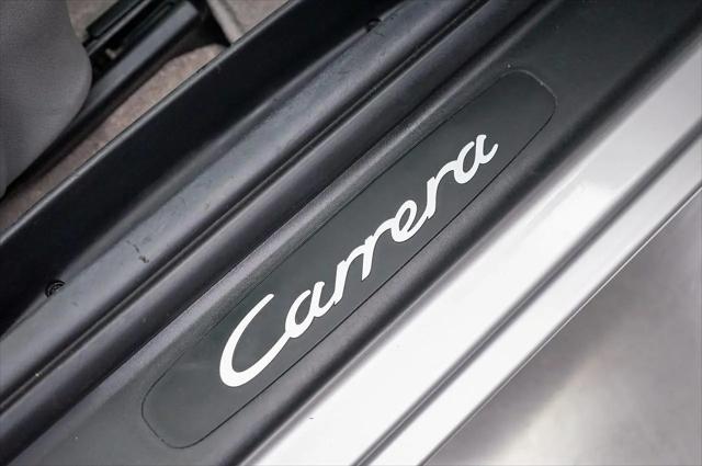 2003 Porsche 911 Carrera