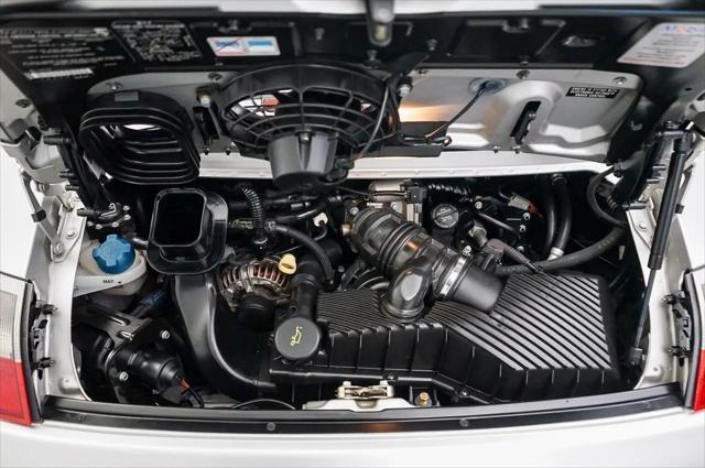2003 Porsche 911 Carrera