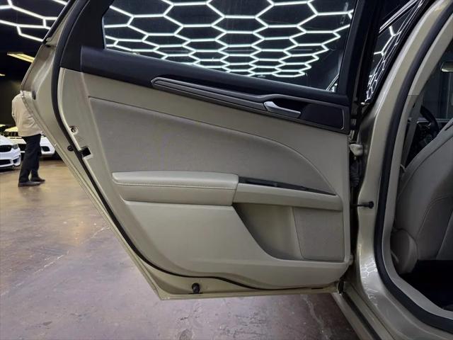 2018 Ford Fusion SE