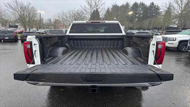 2025 GMC Sierra 3500HD Crew Cab, Long Bed, SLT DRW, 4WD