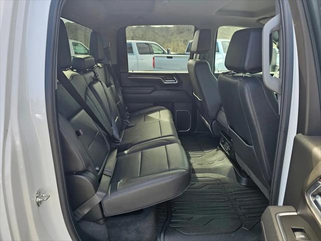 2025 GMC Sierra 3500HD Crew Cab, Long Bed, SLT DRW, 4WD