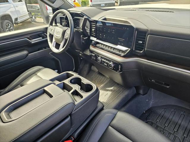 2025 GMC Sierra 3500HD Crew Cab, Long Bed, SLT DRW, 4WD