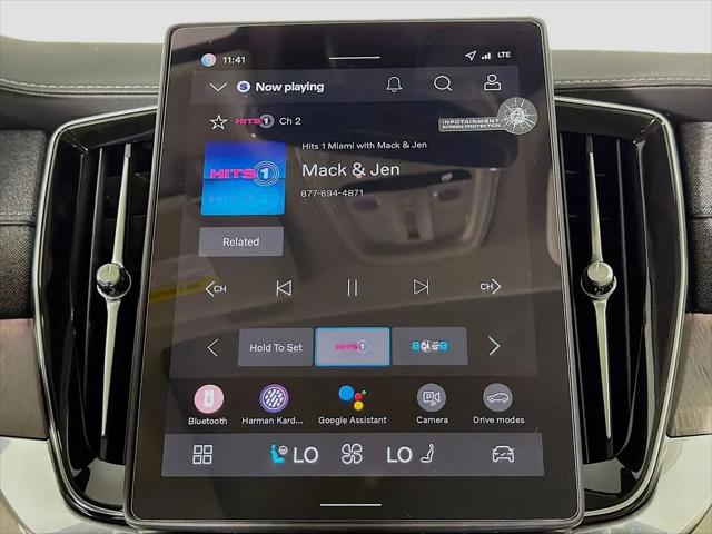 2026 Volvo XC90 Plug-In Hybrid Ultra, T8 AWD, Electric/Gasoline, Bright, 7 Seats
