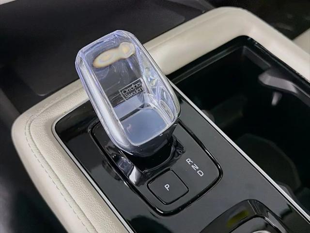 2026 Volvo XC90 Plug-In Hybrid Ultra, T8 AWD, Electric/Gasoline, Bright, 7 Seats