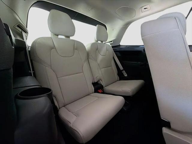 2026 Volvo XC90 Plug-In Hybrid Ultra, T8 AWD, Electric/Gasoline, Bright, 7 Seats