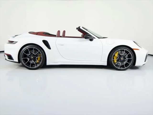 2022 Porsche 911 Turbo Cabriolet