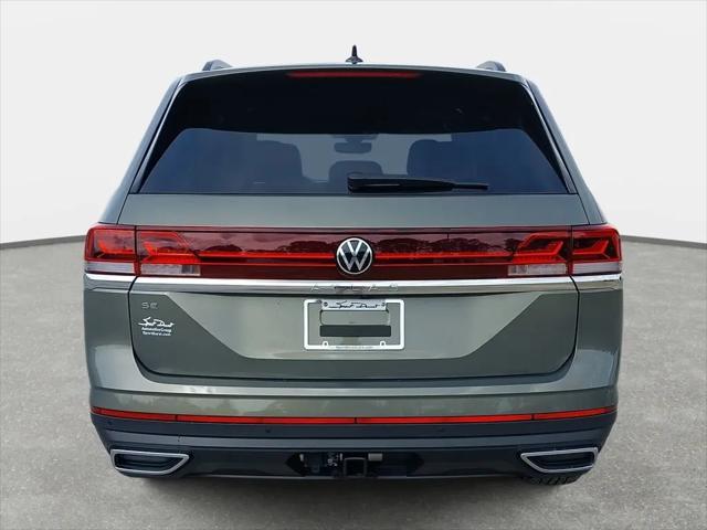 2026 Volkswagen Atlas SE with Technology