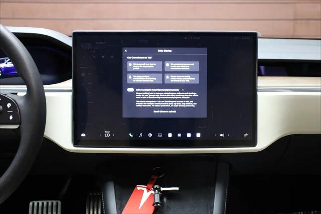 2022 Tesla Model S Dual Motor All-Wheel Drive