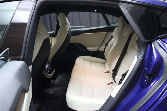2022 Tesla Model S Dual Motor All-Wheel Drive