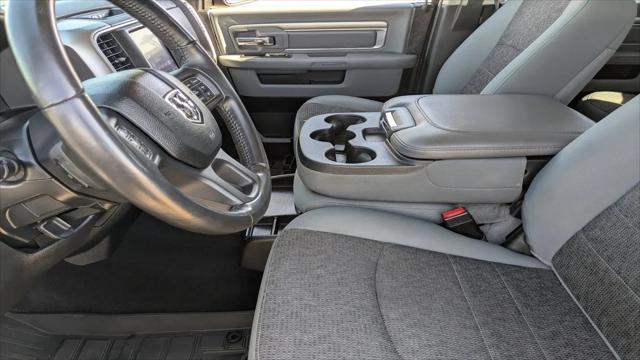 2019 Ram 1500 Classic SLT Crew Cab 4x2 5'7" Box