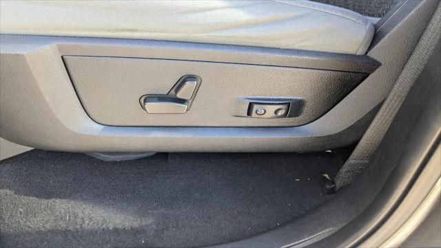 2019 Ram 1500 Classic SLT Crew Cab 4x2 5'7" Box