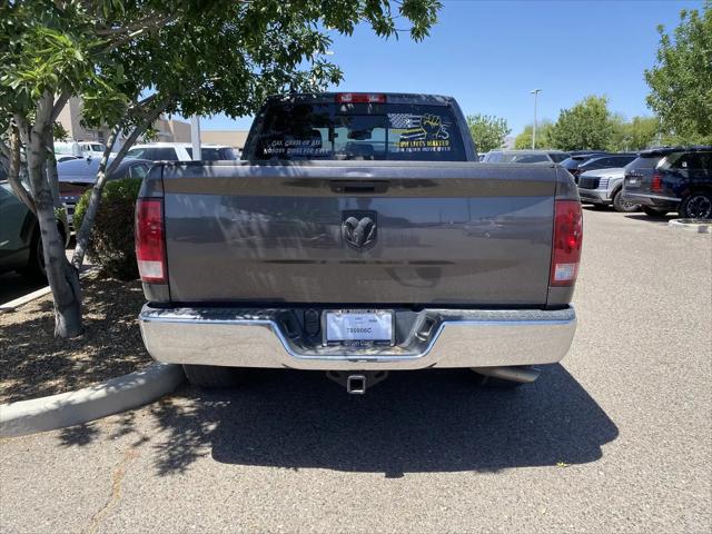 2019 Ram 1500 Classic SLT Crew Cab 4x2 5'7" Box