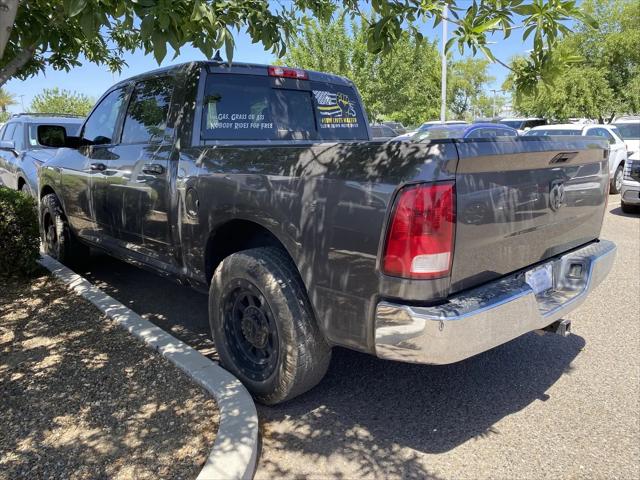 2019 Ram 1500 Classic SLT Crew Cab 4x2 5'7" Box