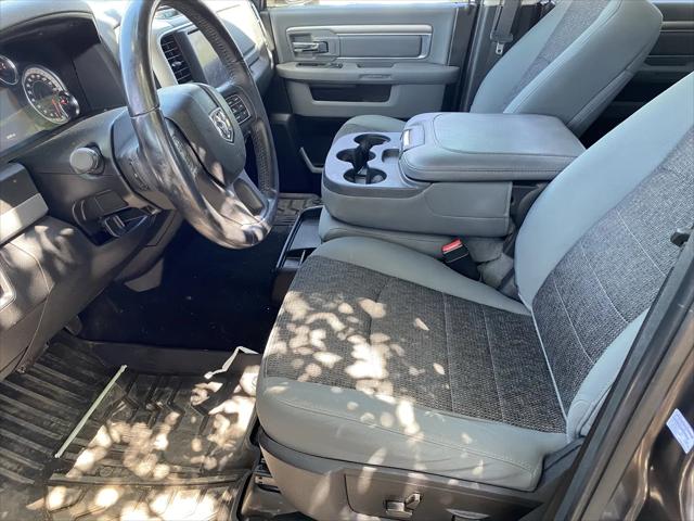 2019 Ram 1500 Classic SLT Crew Cab 4x2 5'7" Box