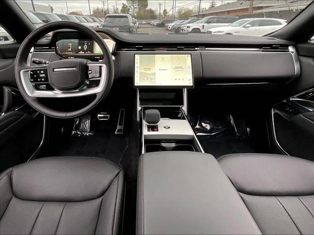 2026 Land Rover Range Rover P400 SE