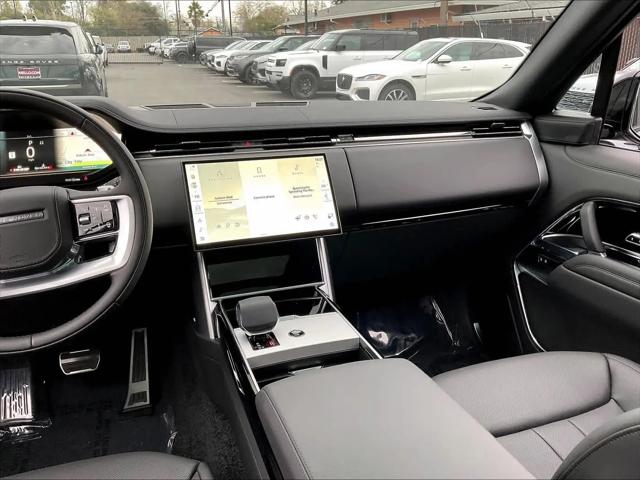 2026 Land Rover Range Rover P400 SE