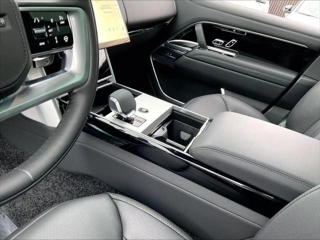 2026 Land Rover Range Rover P400 SE