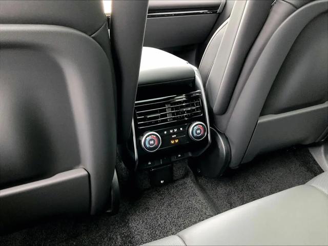 2026 Land Rover Range Rover P400 SE
