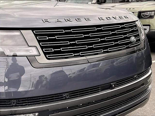 2026 Land Rover Range Rover P400 SE