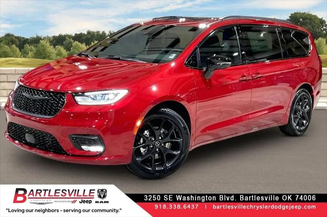 2026 Chrysler Pacifica Select for sale in Bartlesville, OK
