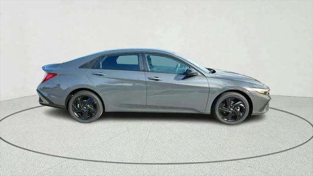 2026 Hyundai Elantra Hybrid SEL Sport
