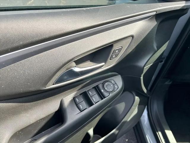 2026 Buick NV Preferred FWD