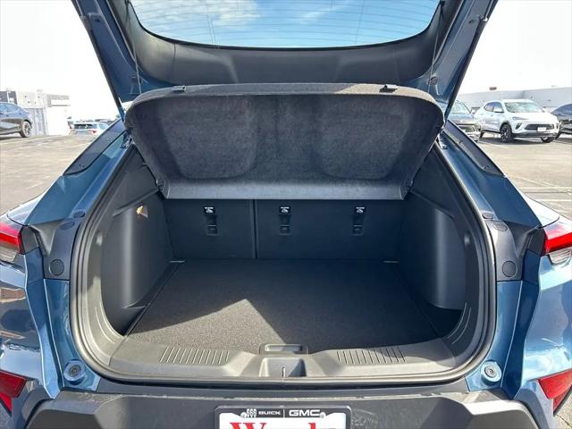 2026 Buick NV Preferred FWD