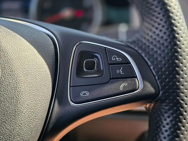 2017 Mercedes-Benz E-CLASS E 300 E 300