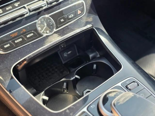 2017 Mercedes-Benz E-CLASS E 300 E 300