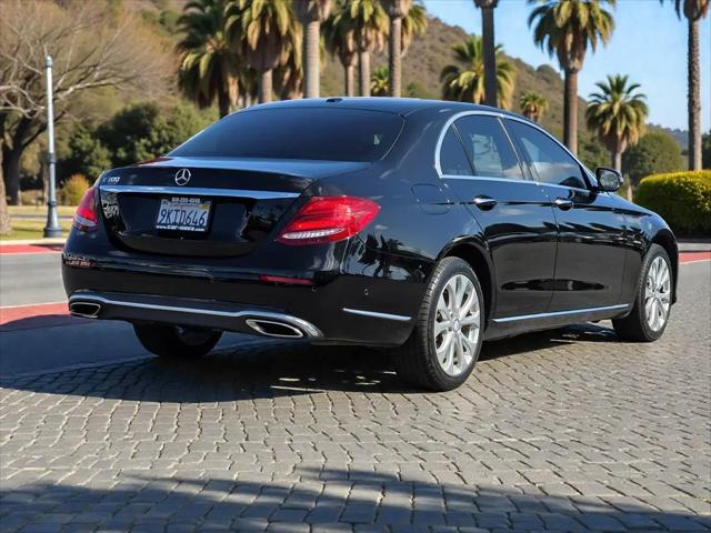 2017 Mercedes-Benz E-CLASS E 300 E 300