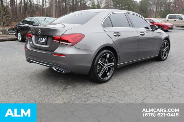 2022 Mercedes-Benz A 220 A 220