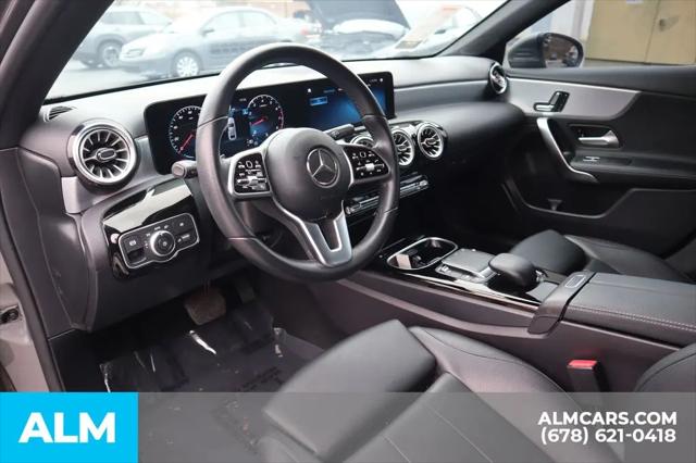 2022 Mercedes-Benz A 220 A 220