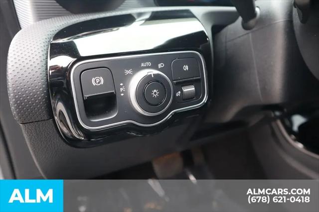 2022 Mercedes-Benz A 220 A 220