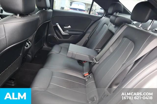 2022 Mercedes-Benz A 220 A 220
