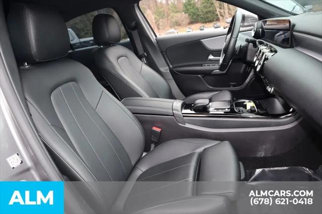 2022 Mercedes-Benz A 220 A 220