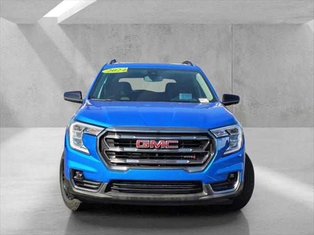 2024 GMC Terrain AWD AT4